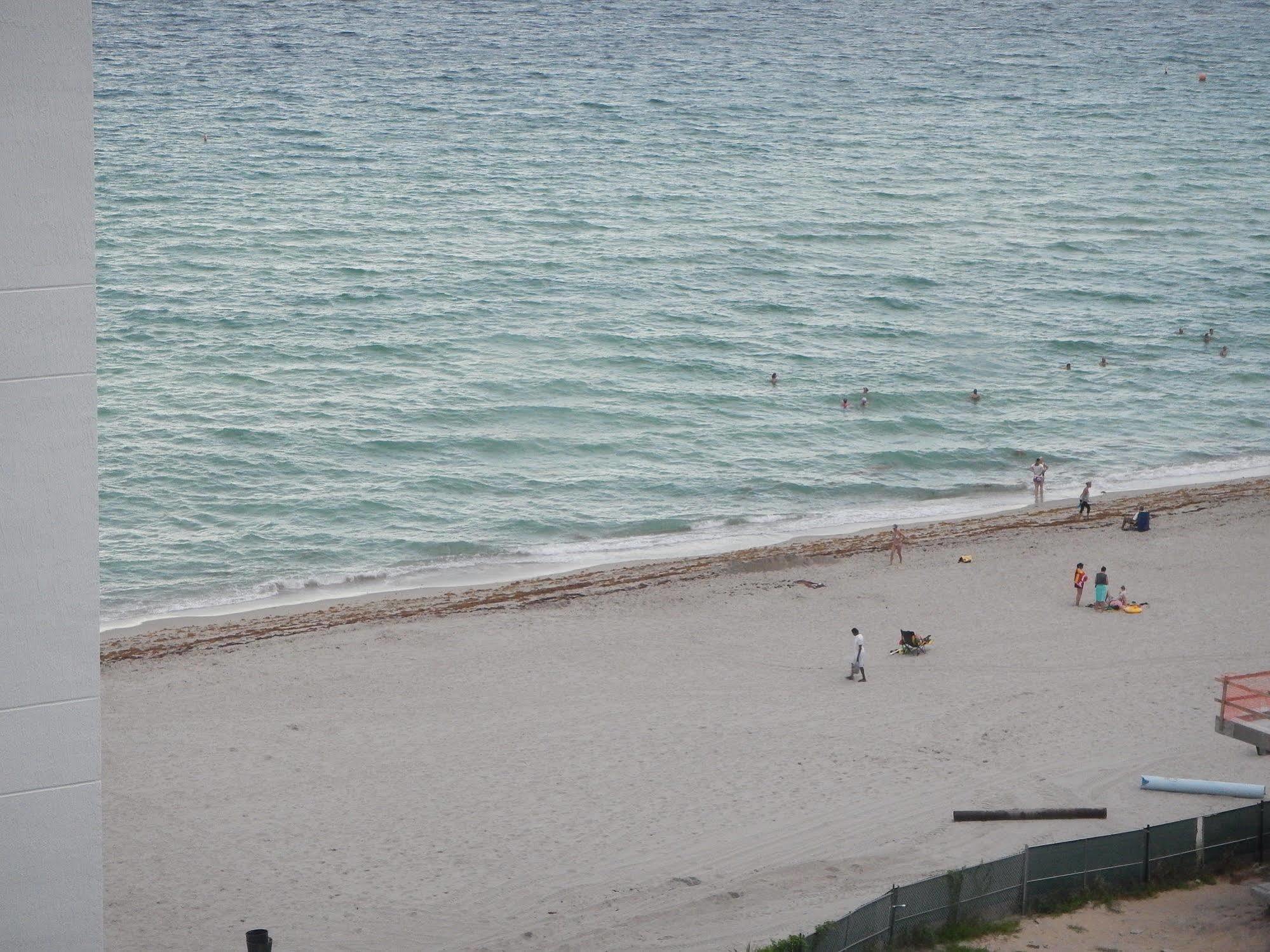 Apartments At Sian Residences Hallandale Beach Dış mekan fotoğraf